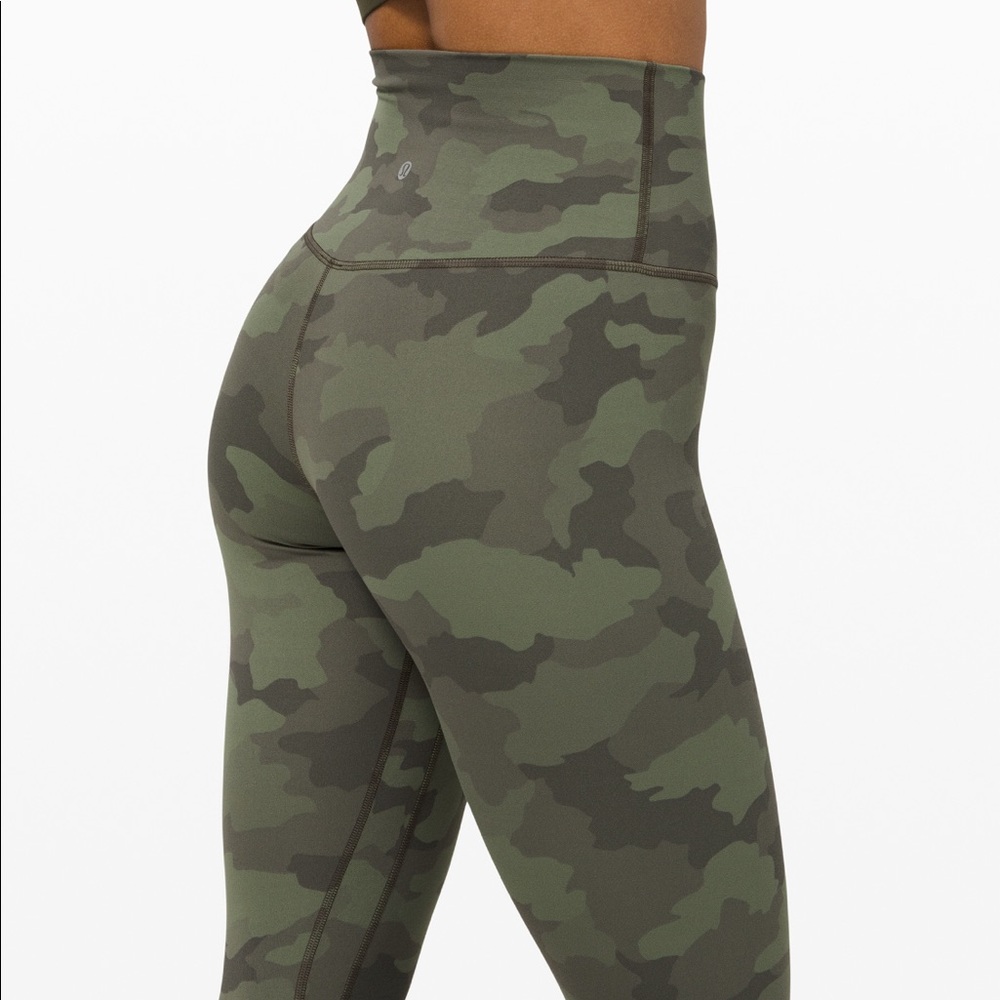 Camo align 28” size 4 unworn with tag